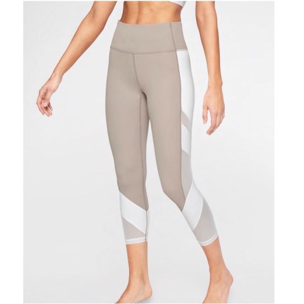 Athleta Exhale Mesh Capri Quail Tan and White Size Medium